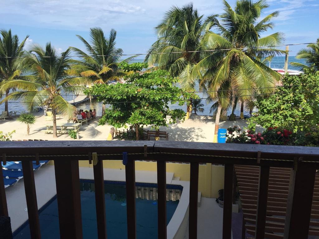 Caye Reef Condos Caye Caulker Room photo