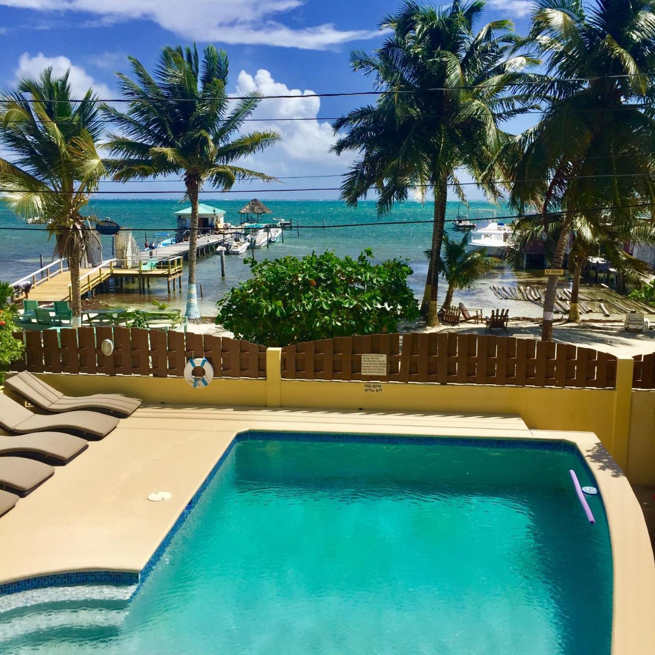 Caye Reef Condos Caye Caulker Exterior photo